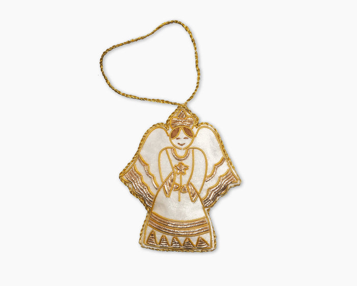 Photo of the Angel Ornament ensemble.