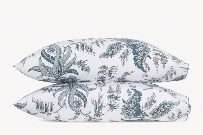 Photo of the Apolline | Pillowcase Set ensemble.