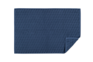 Photo of the Athena | Tub Mat ensemble.