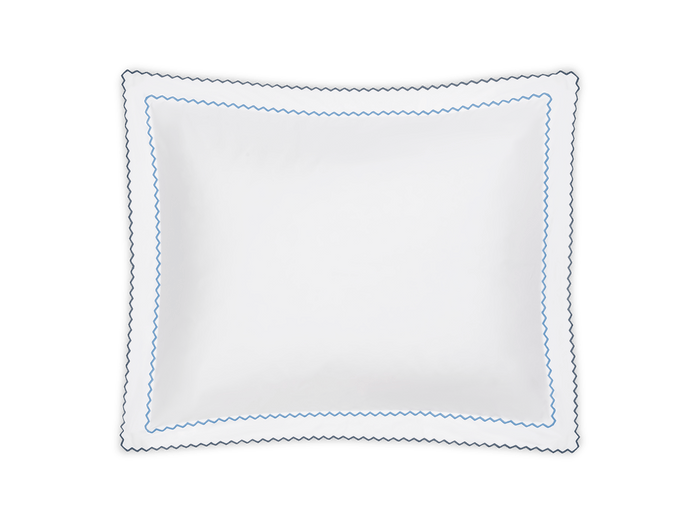 Photo of the Axel | Pillow Sham ensemble.