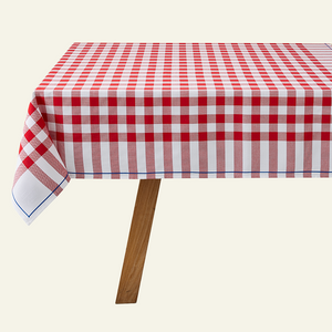 Photo of the Bistrot Français | Tablecloth ensemble.