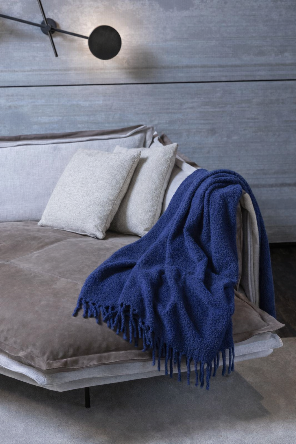 Brenta | Throw