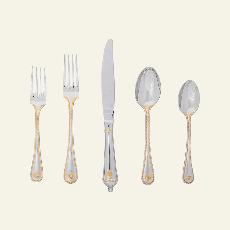 Berry & Thread | Place Setting