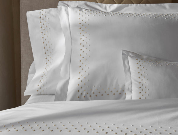 Photo of the Dorothy | Pillowcase Set ensemble.