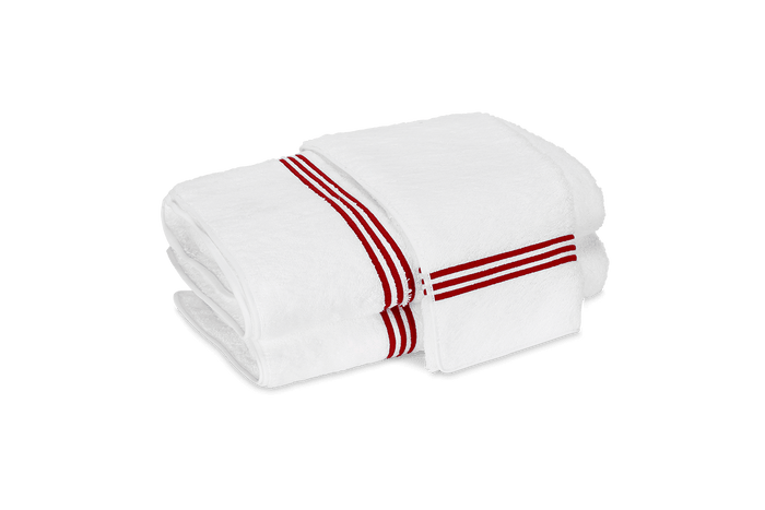 Photo of the Bel Tempo Towel | Wash Cloth ensemble.