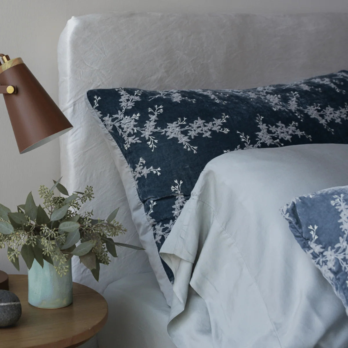 Lynette Luxe | Sham