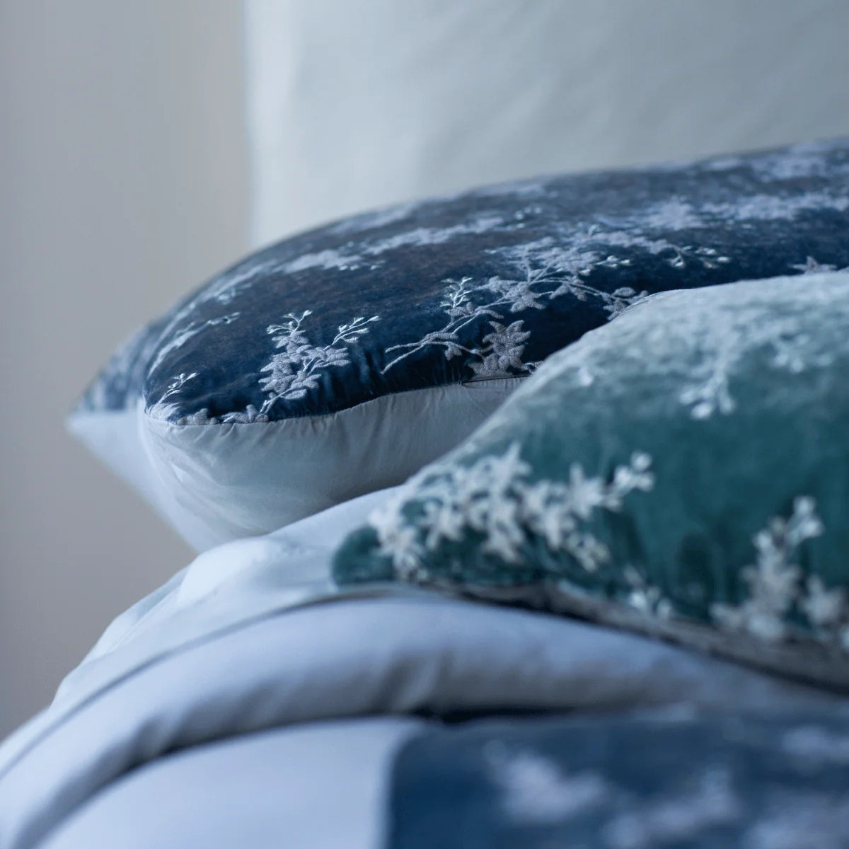 Lynette Luxe | Sham