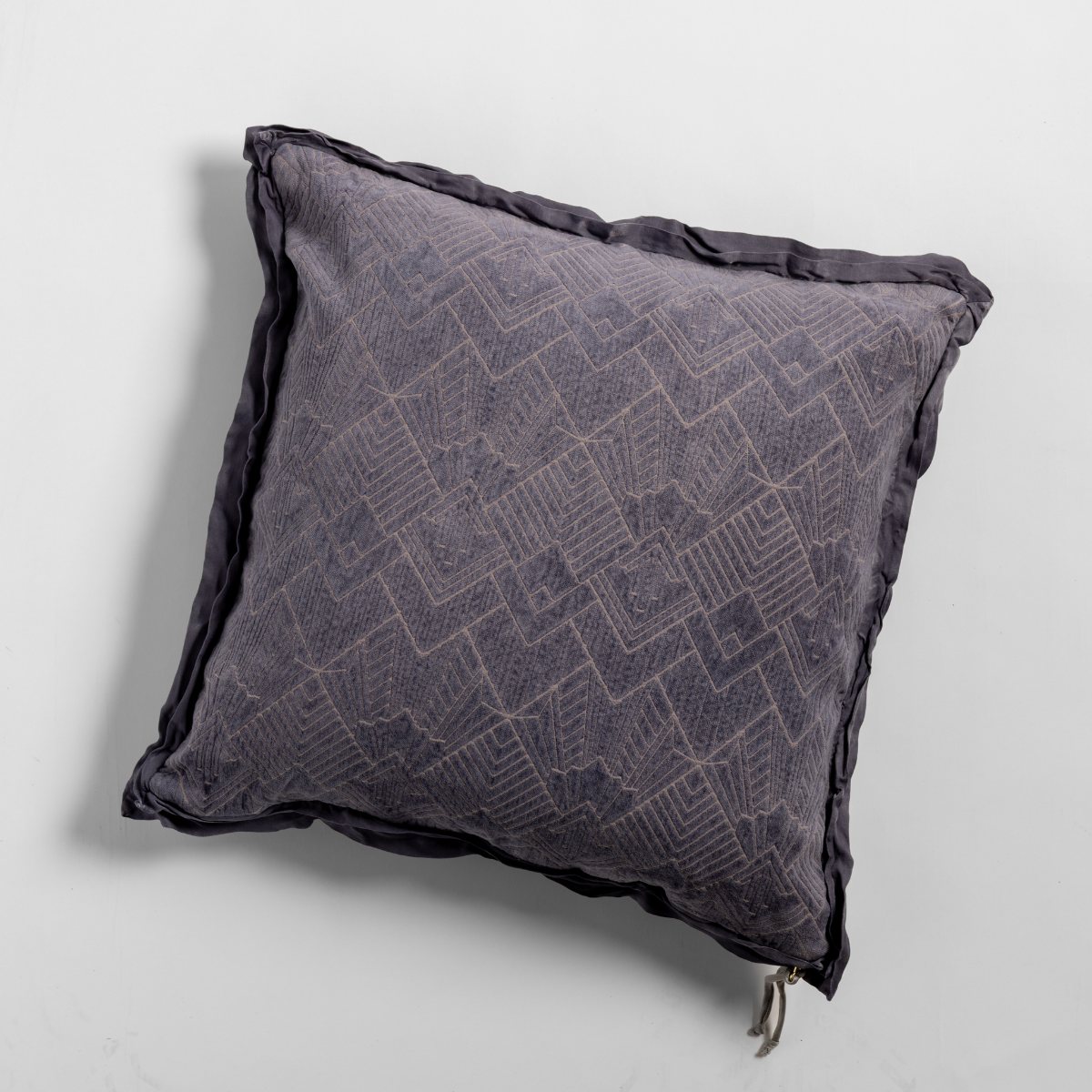 Bella Notte Trettino throw pillow in French Lavender, geometric jacquard pattern with ruffled edge trim.