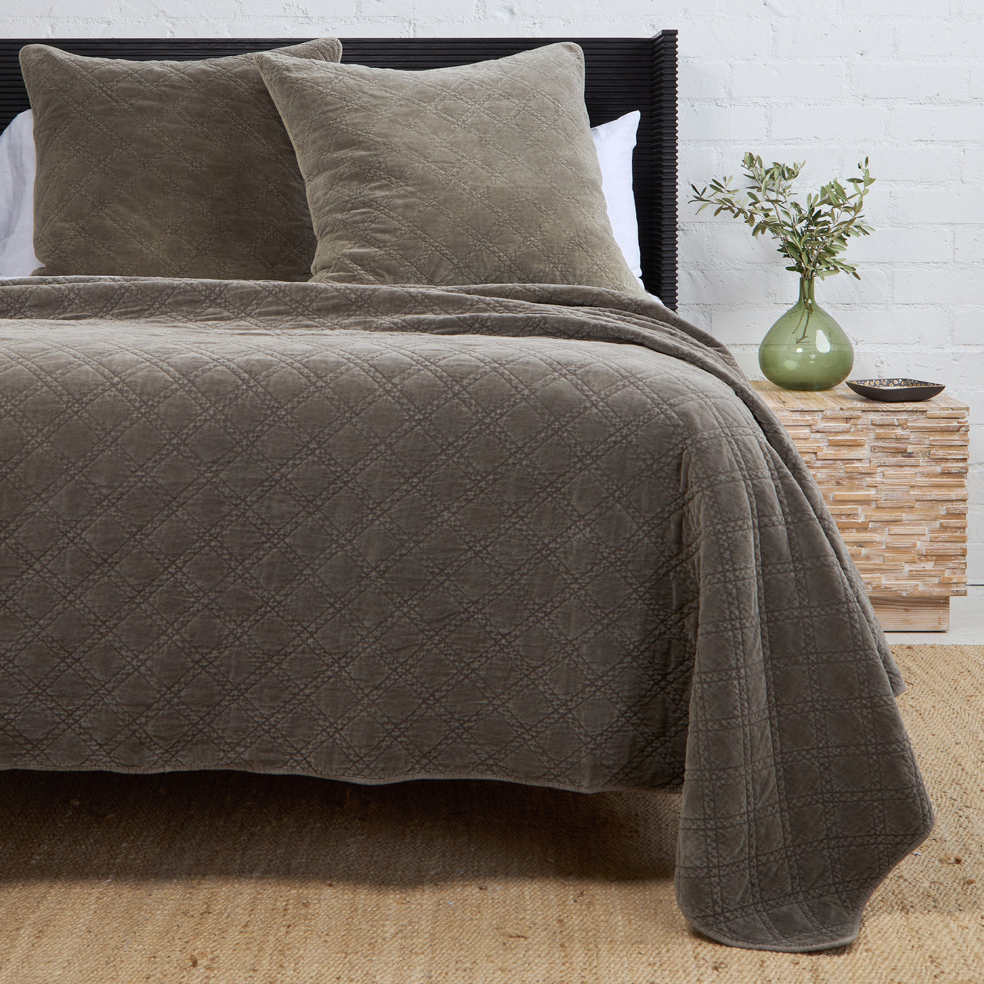 Brussels | Coverlet