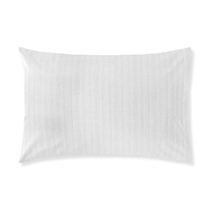 Photo of the Cidade Pillowcase Pair ensemble.