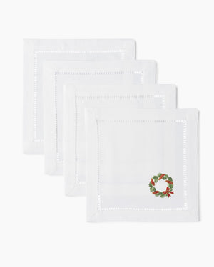 Photo of the Holly Ribbon Wreath Cocktail Napkins ensemble.