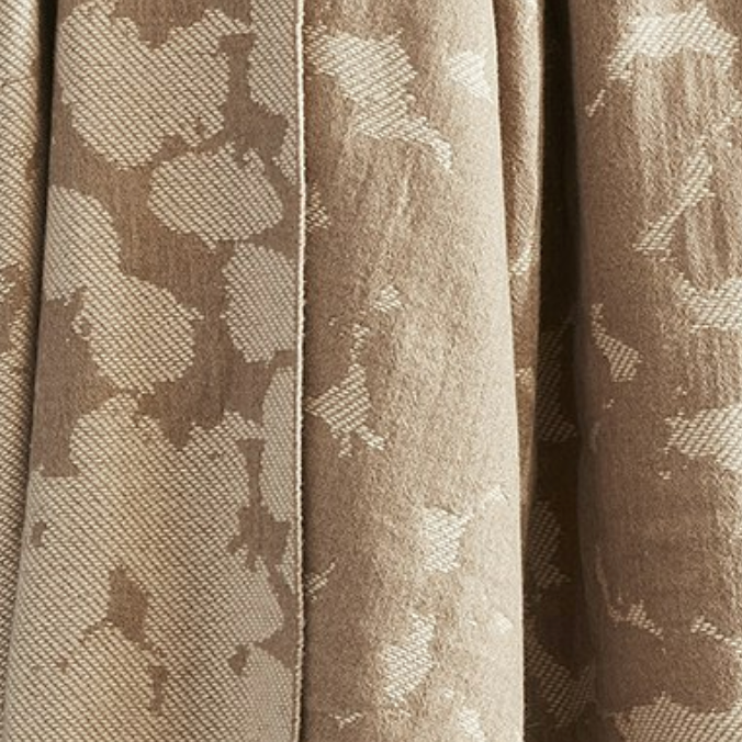 Cadiz Oversize Throw