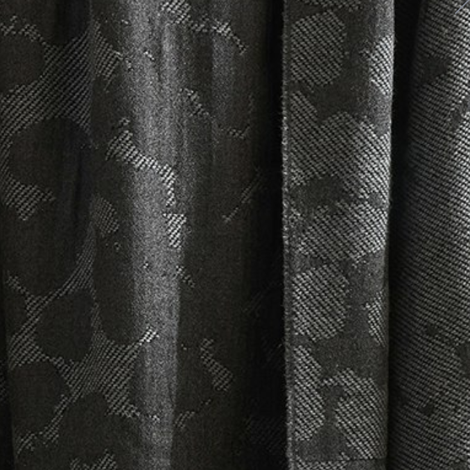 Cadiz Oversize Throw