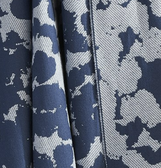 Cadiz Oversize Throw