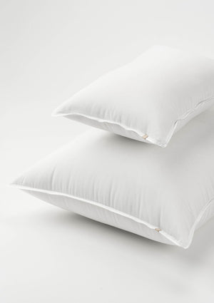 Photo of the Formosa | Pillow ensemble.