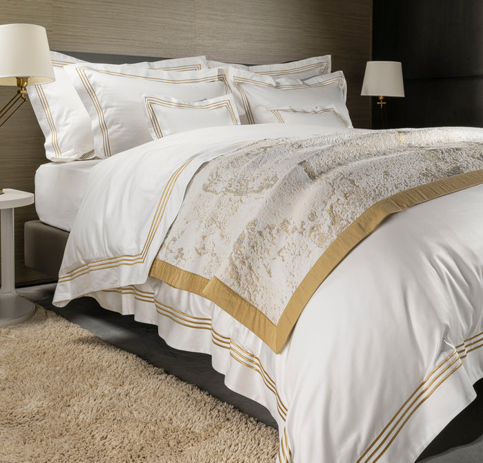 Photo of the Ram | Duvet Cover ensemble.