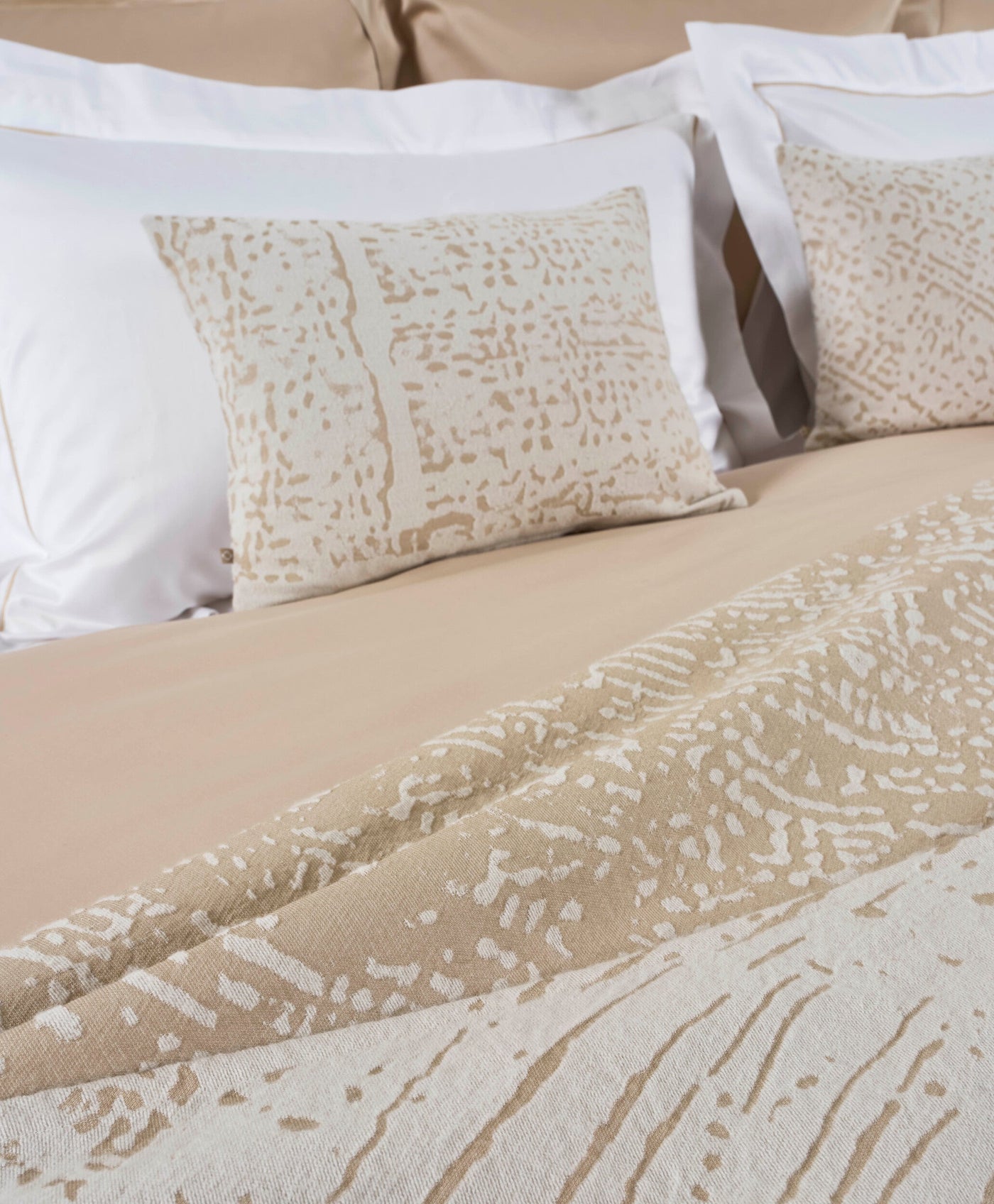 Wood | Pillow Cover