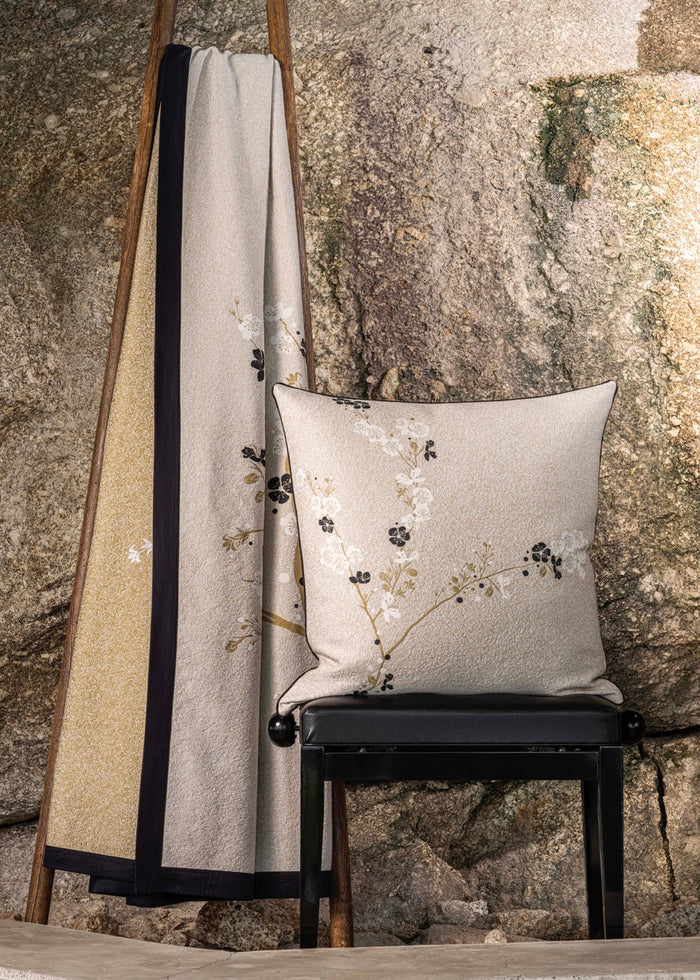Photo of the Cerisier | Euro Sham ensemble.