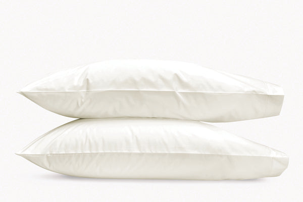 Photo of the Ceylon Satin Stitch | Pillowcase Set ensemble.