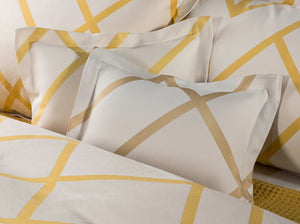 Photo of the Charleston | Pillowcase ensemble.