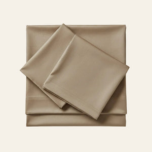 Photo of the Charmeuse | Sheet Set ensemble.