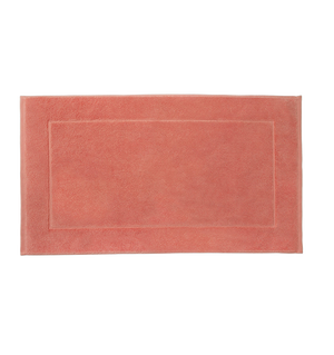 Photo of the Cielo | Tub Mat ensemble.