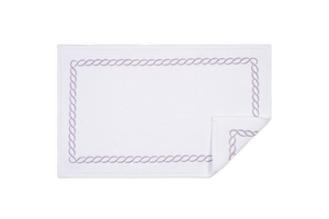 Photo of the Classic Chain | Bath Rug ensemble.