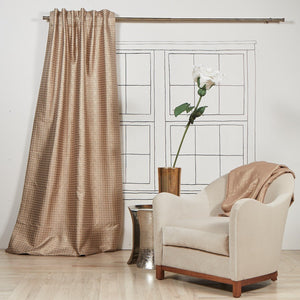 Photo of the Coin | Curtain ensemble.