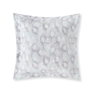 Photo of the Cristal Euro Sham ensemble.