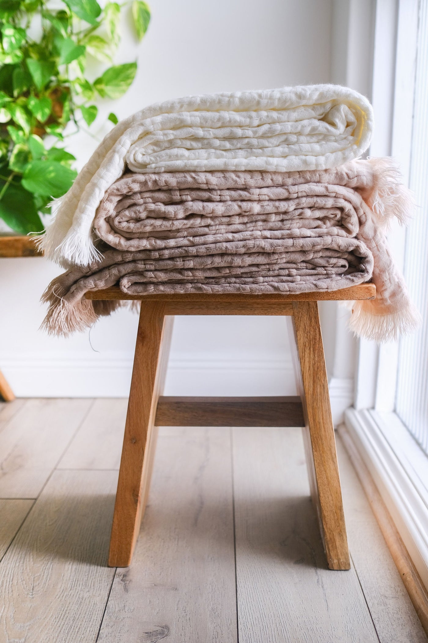 Delphine | Throw Blanket