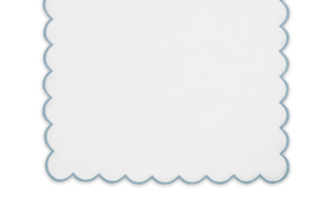 Photo of the Dakota | Table Runner ensemble.