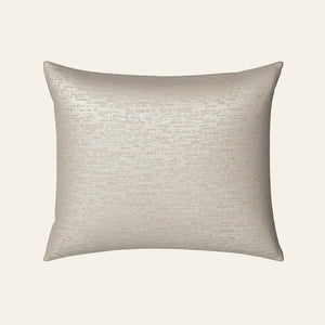 Photo of the Delphi | Pillow ensemble.