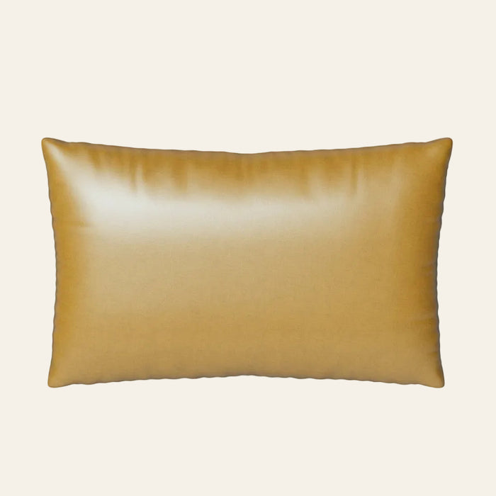 Photo of the Duchess | Pillow ensemble.