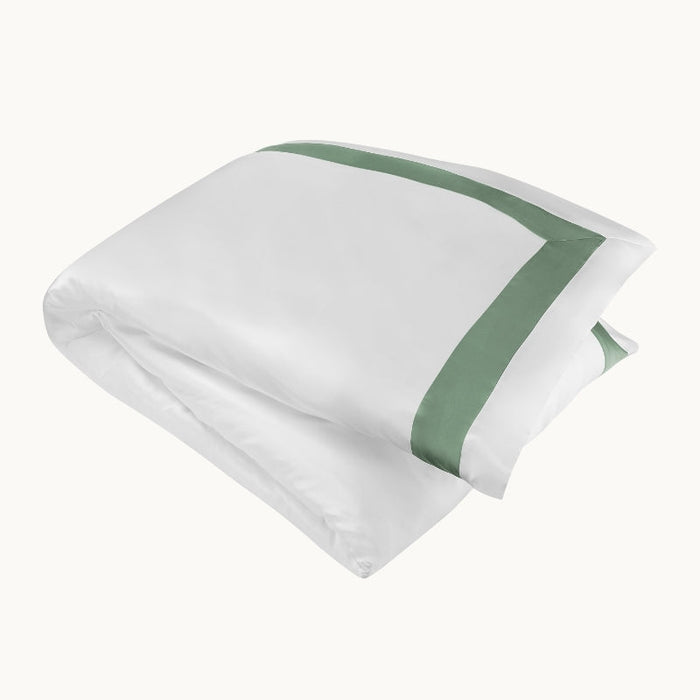 Photo of the Ebury Silk Duvet Cover ensemble.