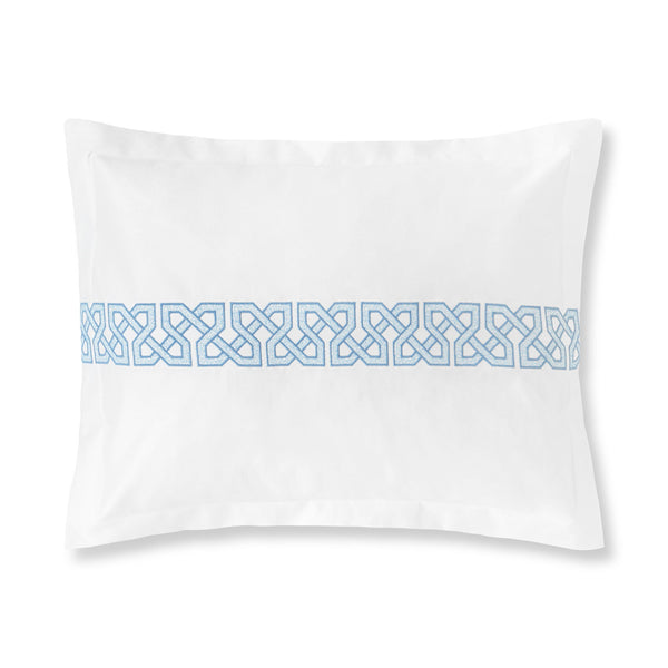 Photo of the Elo Boudoir ensemble.