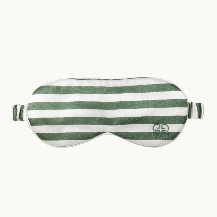 Photo of the New Silk Travel Eye Mask ensemble.