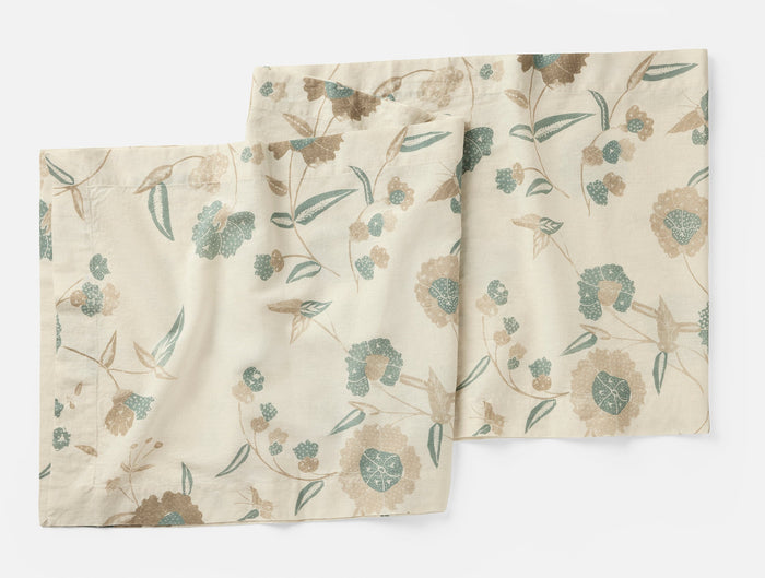 Photo of the Aurora Print | Table Runner ensemble.