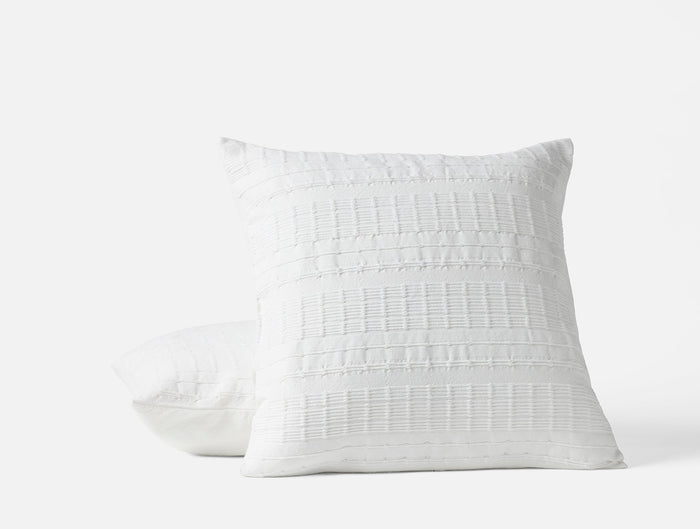 Photo of the Sea Ridge | Decorative Pillow ensemble.