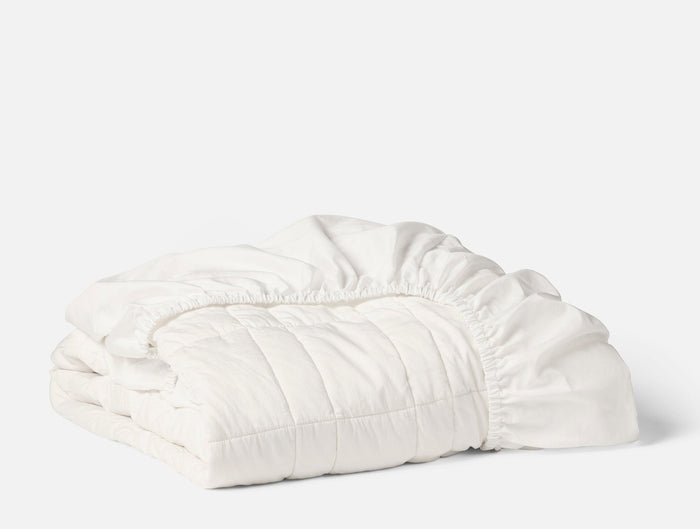 Photo of the Washable Wool Filled | Mattress Pad ensemble.