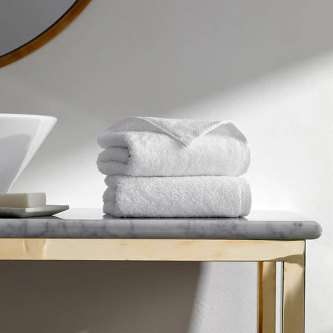 Photo of the Simple Border | Hand Towel Set ensemble.