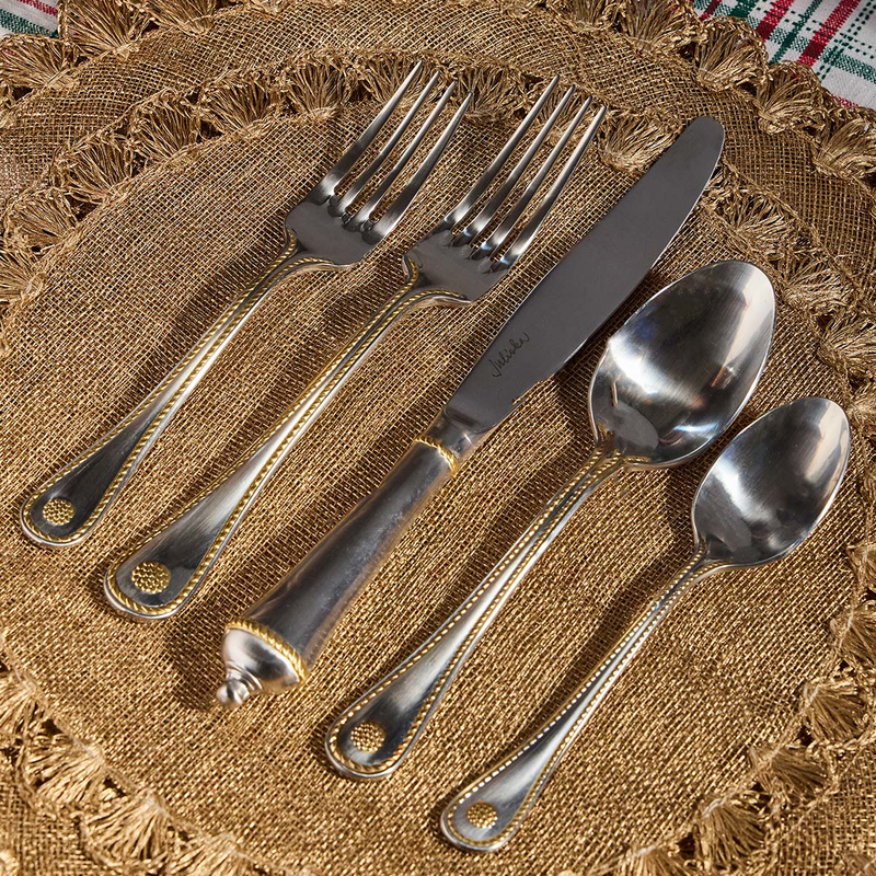 Berry & Thread | Place Setting