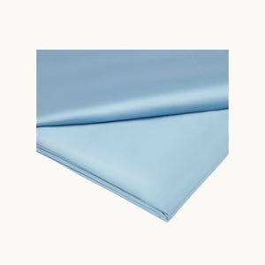 Photo of the The Gingerlily Silk Flat Sheet ensemble.