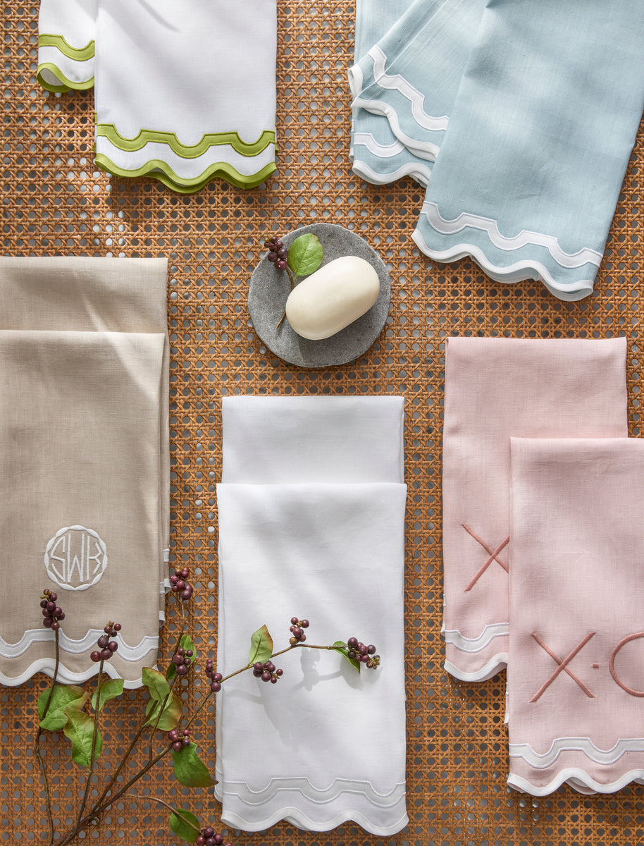 Mirasol | Scalloped Linen Guest Towel Set