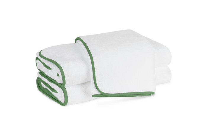 Photo of the Giza | Hand Towel ensemble.