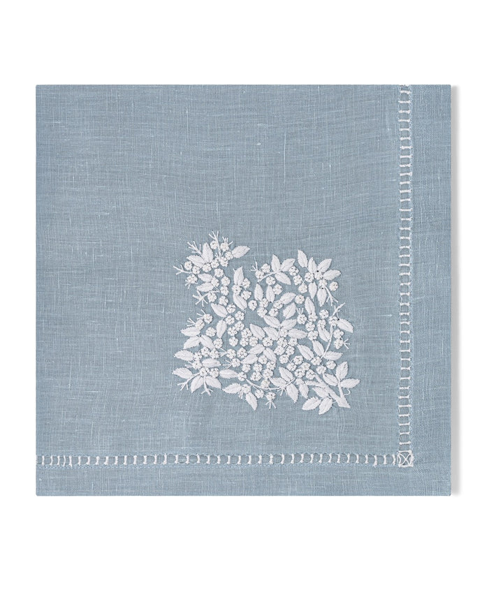Photo of the Jardin Estate | Dinner Napkin ensemble.