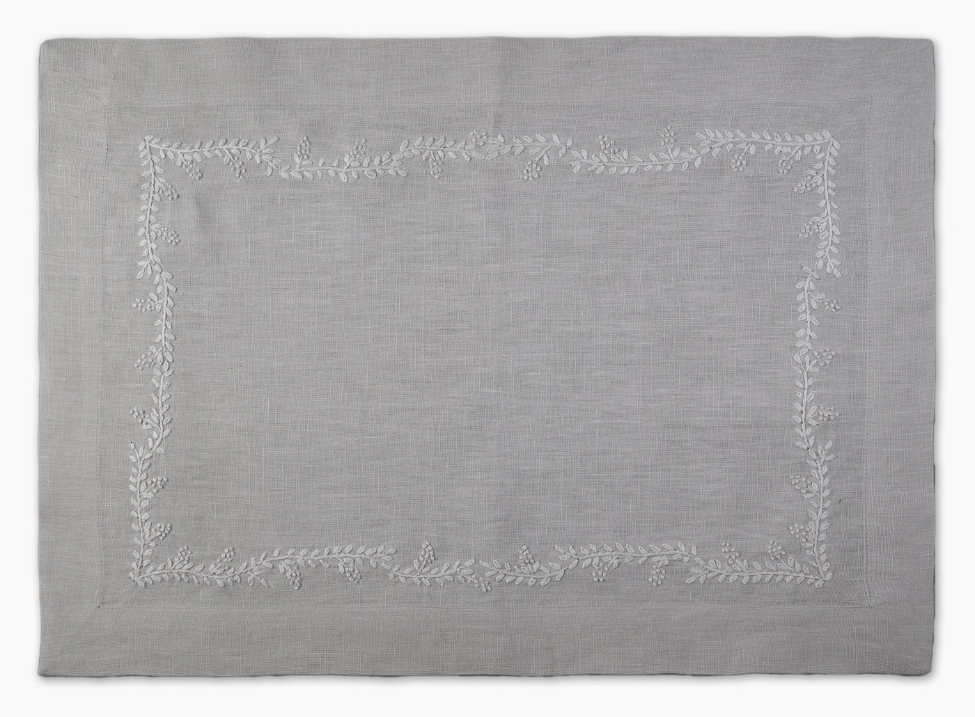 Image of Henry Handwork Prism Vine placemat in color Gray.