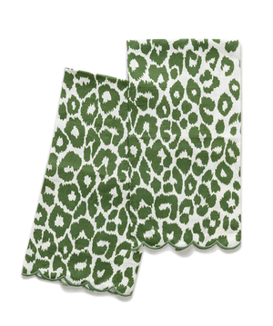 Photo of the Iconic Leopard | Guest Towel Set ensemble.