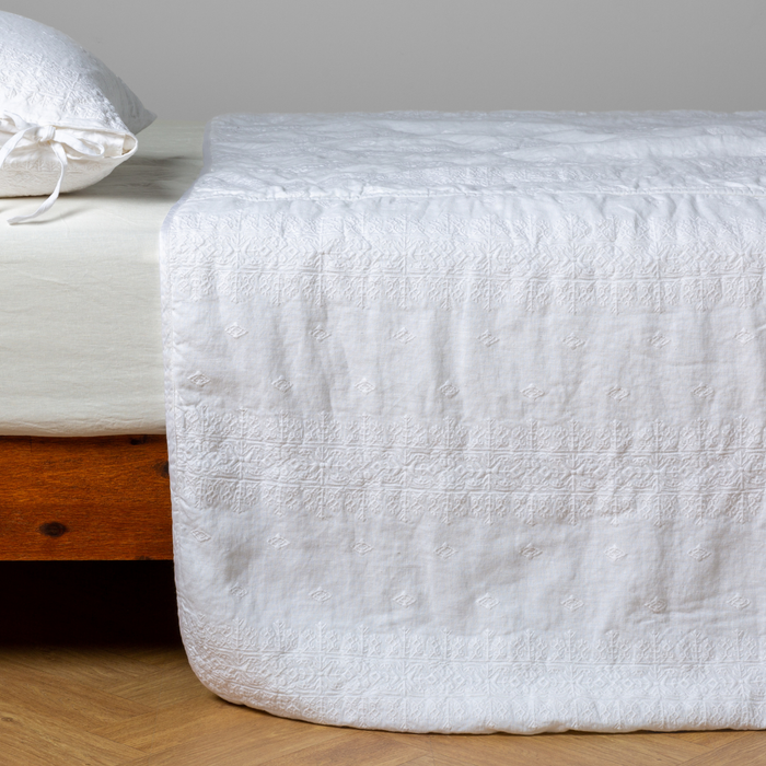 Photo of the Ines | Bedspread ensemble.