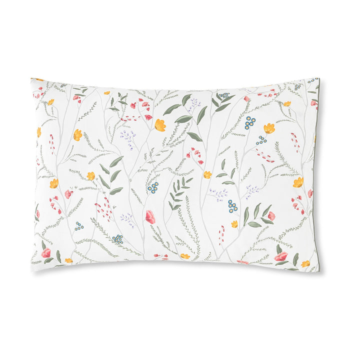 Photo of the Infantas Pillowcase Pair ensemble.