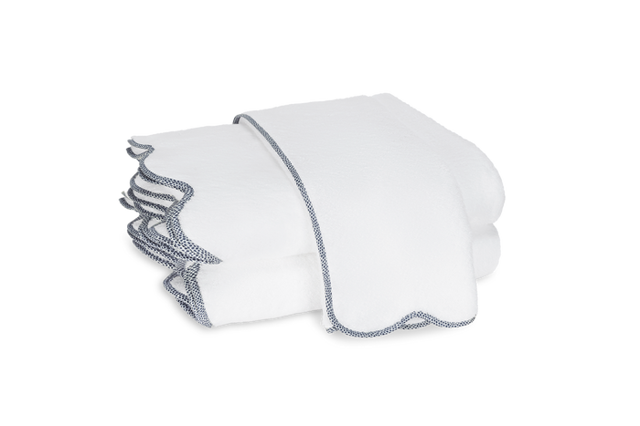 Photo of the Jasper | Bath Sheet ensemble.